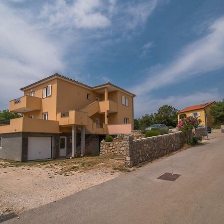 Apartments Sanjin Kornić Екстериор снимка