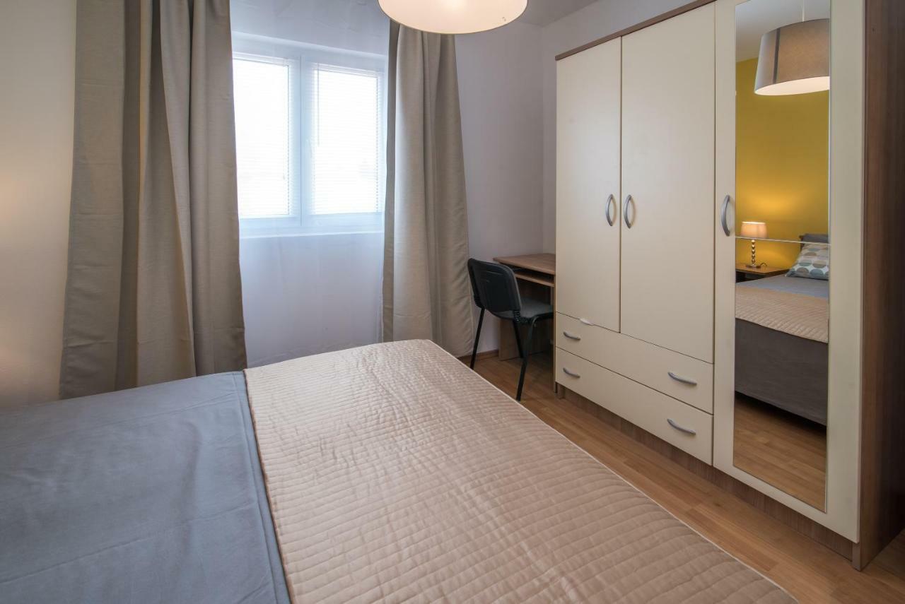 Apartments Sanjin Kornić Екстериор снимка