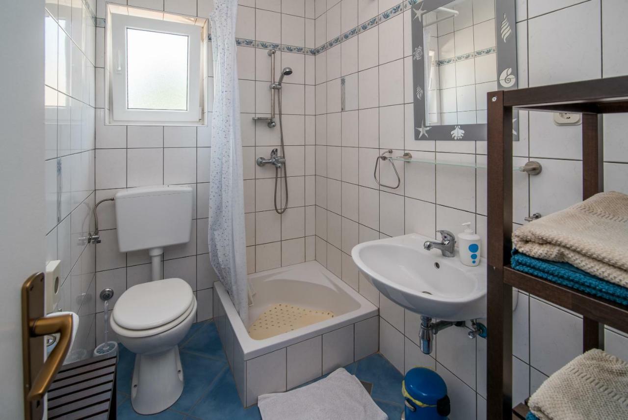 Apartments Sanjin Kornić Екстериор снимка